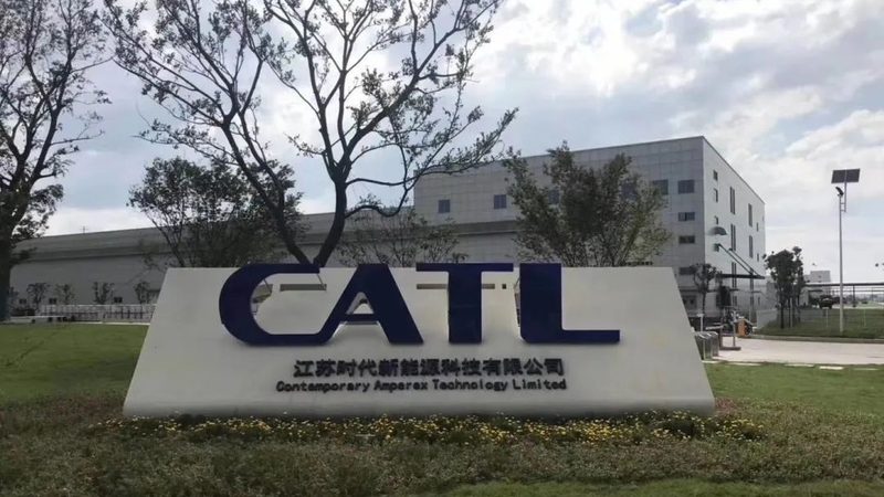 光伏发电系统与太阳能热水器的差异解析